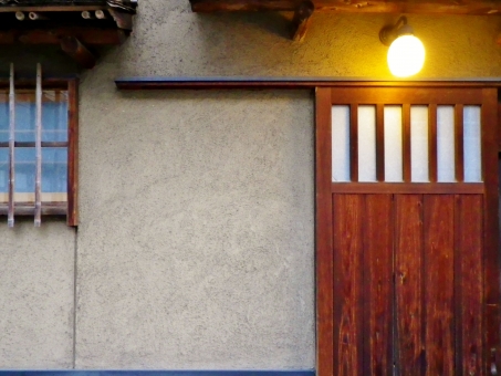 相続した家に住むときの不安・心配解消の秘訣。耐震施工が節税対策にも？！